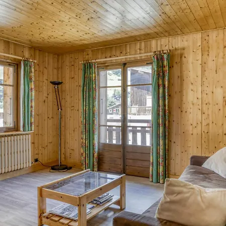 2 Pieces Avec 3 Balcons Et Wifi A Centre *