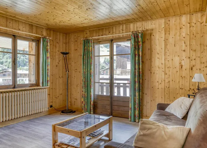 2 Pieces Avec 3 Balcons Et Wifi A Centre - Fr-1-453-322 *