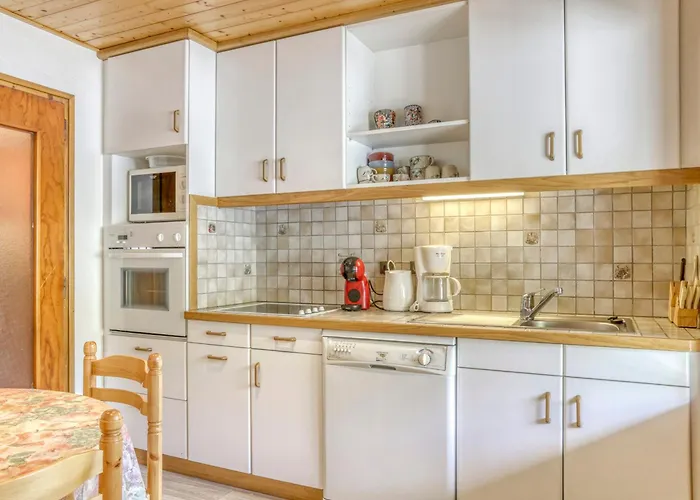 2 Pieces Avec 3 Balcons Et Wifi A Centre - Fr-1-453-322 Megève